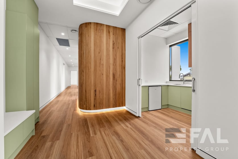 293 Honour Avenue Graceville QLD 4075 - Image 3