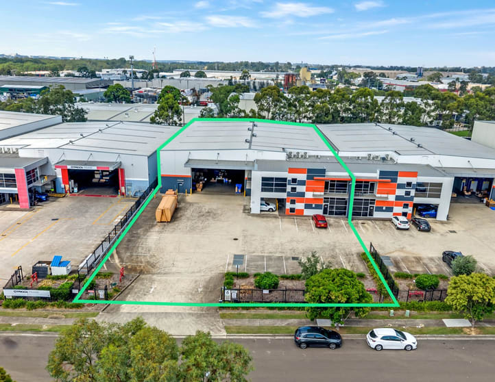 Click to view all images 6 Kelham Place Glendenning NSW 2761 - Image 1