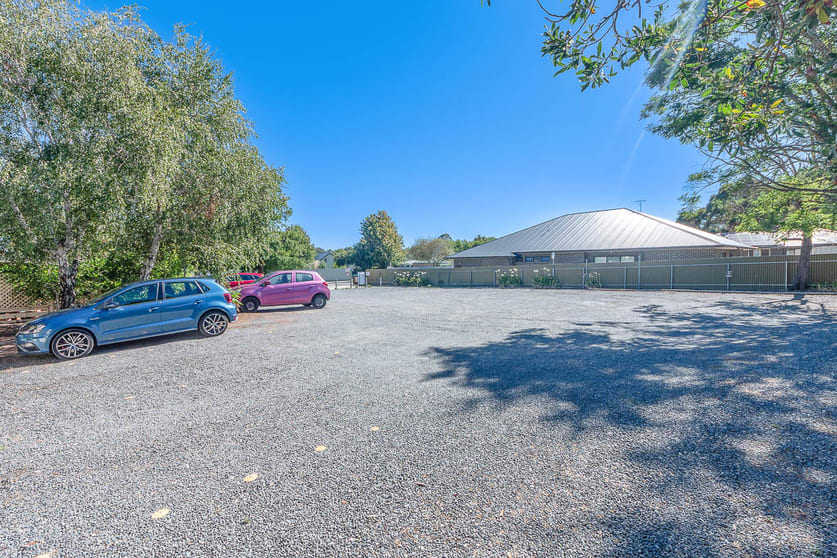 Click to view all images 1/24 Mount Barker Road Hahndorf SA 5245 - Image 3