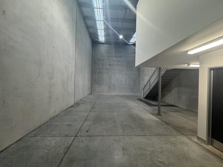 Click to view all images Unit 11/61 Ashford Avenue Milperra NSW 2214 - Image 2