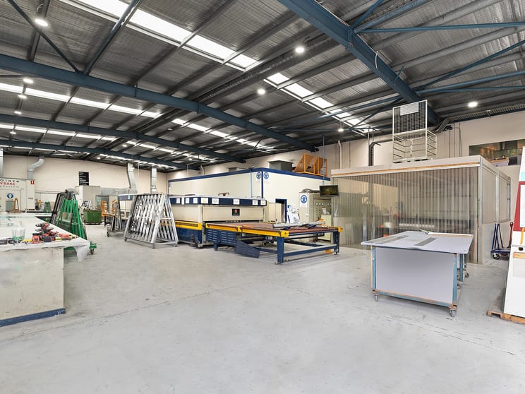 Click to view all images Unit 1/30-32 Artisan Road Seven Hills NSW 2147 - Image 2