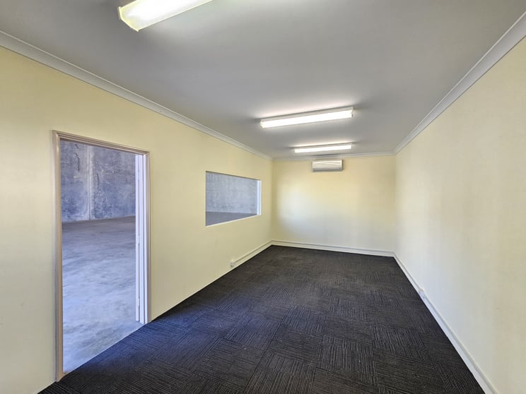 5/289 Camboon Road Malaga WA 6090 - Image 3