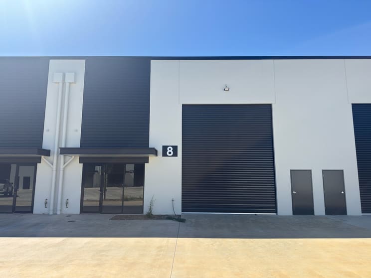 Click to view all images 8/4 Trimmer Road Elizabeth South SA 5112 - Image 1