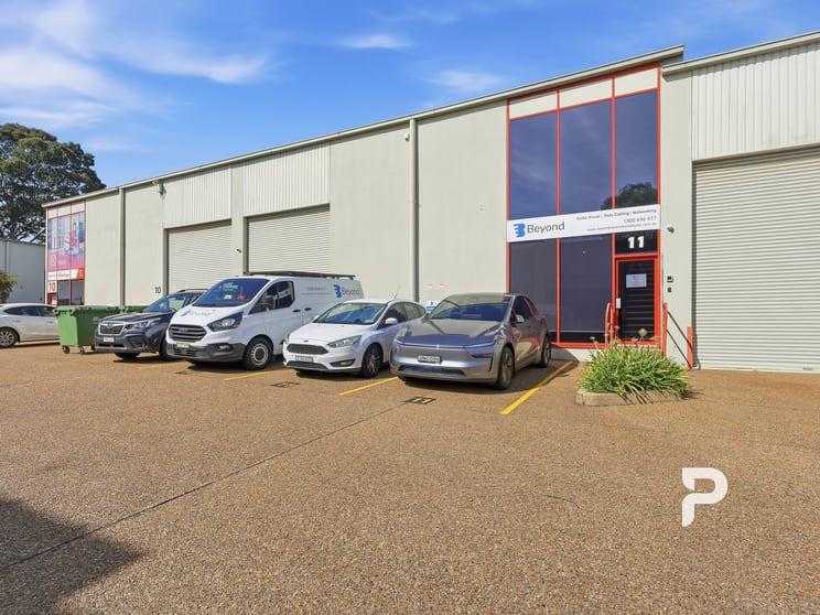 Click to view all images 11/20 - 30 Stubbs Street Silverwater NSW 2128 - Image 2