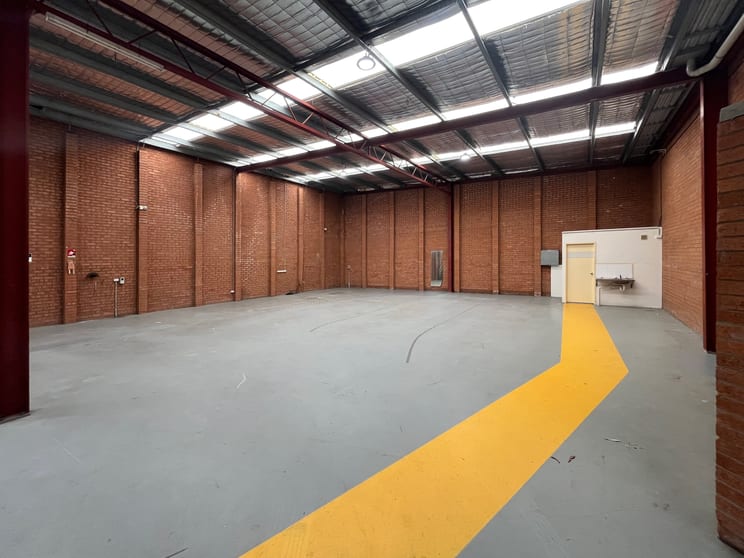 Unit 1/1 Gibbens Road West Gosford NSW 2250 - Image 2