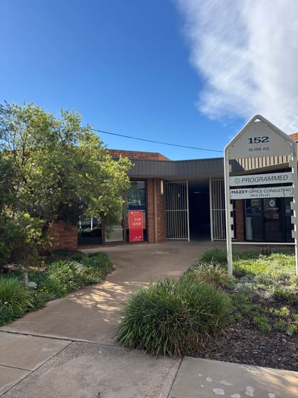 Click to view all images 1/152 Pine Avenue Mildura VIC 3500 - Image 1