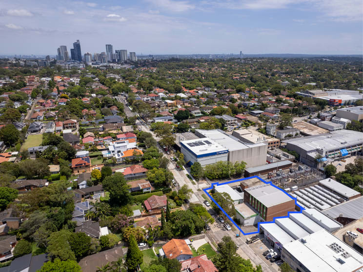 Click to view all images 69 Victoria Avenue Chatswood NSW 2067 - Image 1