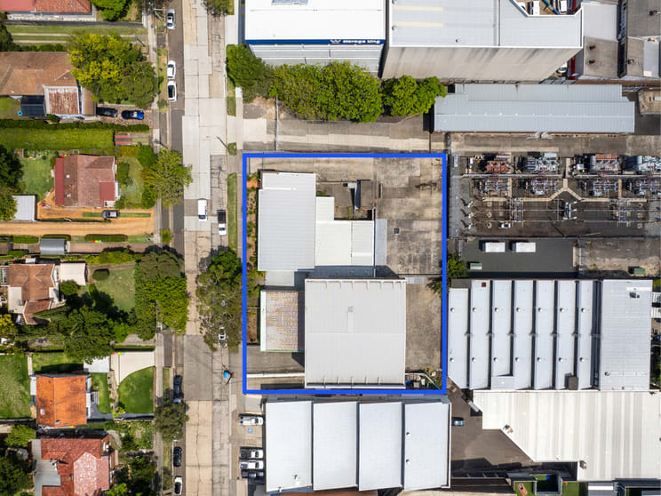 Click to view all images 69 Victoria Avenue Chatswood NSW 2067 - Image 2