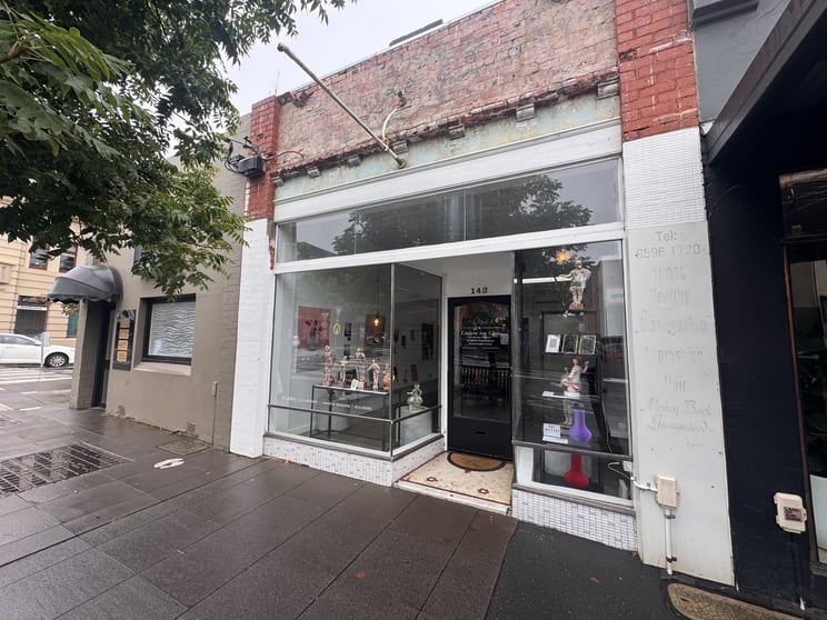 Click to view all images 143 Martin Street Brighton VIC 3186 - Image 1