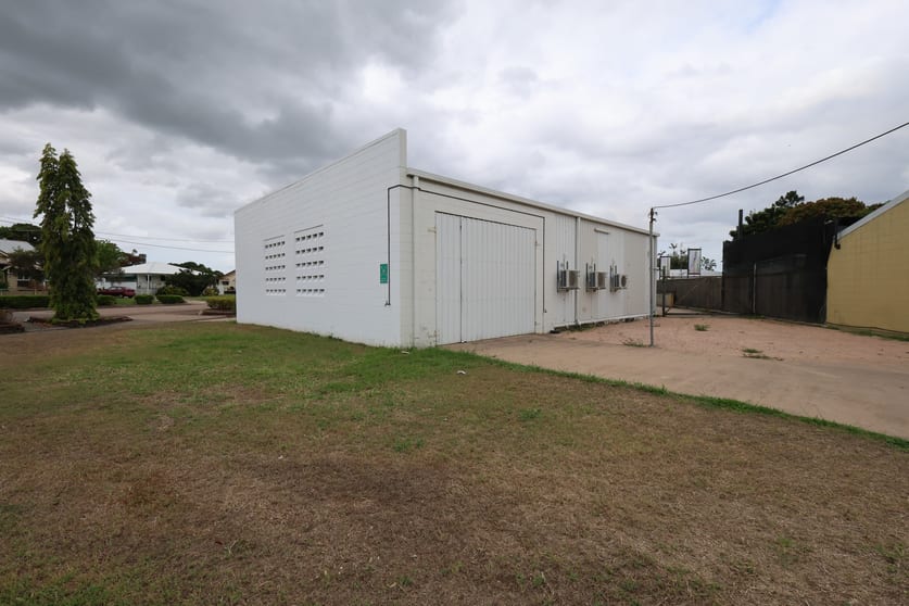 Click to view all images 50 Soper Street Ayr QLD 4807 - Image 1