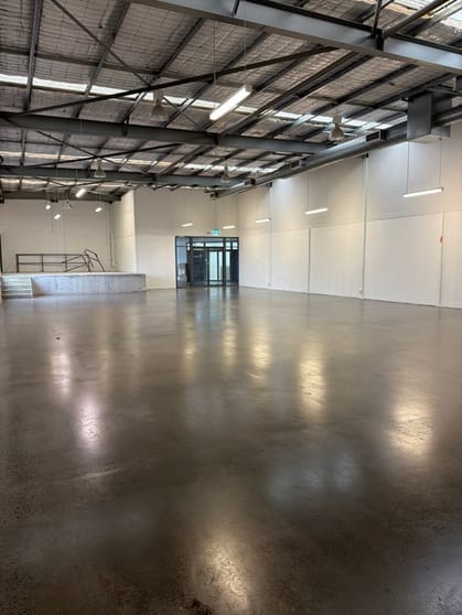 Click to view all images Unit 3/150 New Lake Entrance Road Shellharbour City Centre NSW 2529 - Image 3