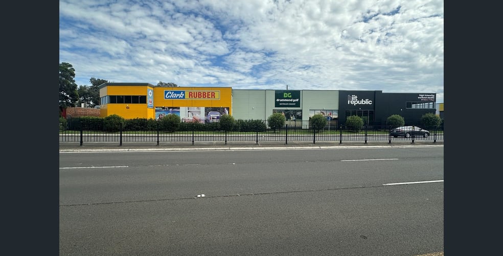 Click to view all images Unit 3/150 New Lake Entrance Road Shellharbour City Centre NSW 2529 - Image 1