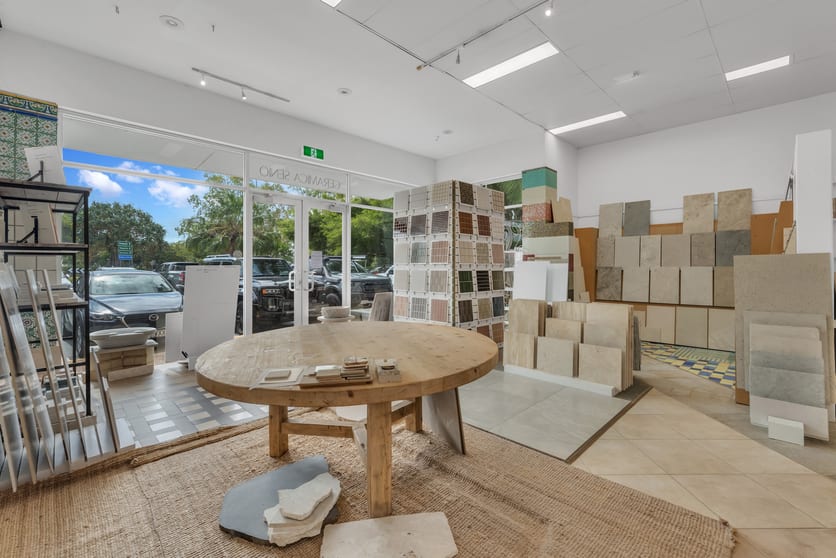 Click to view all images 1/1 Gibson Road Noosaville QLD 4566 - Image 3