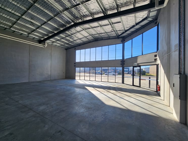 Click to view all images Shed 2, 27 Laidlaw Dve Delacombe VIC 3356 - Image 2