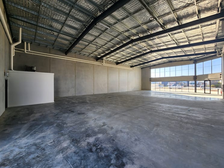 Click to view all images Shed 2, 27 Laidlaw Dve Delacombe VIC 3356 - Image 3
