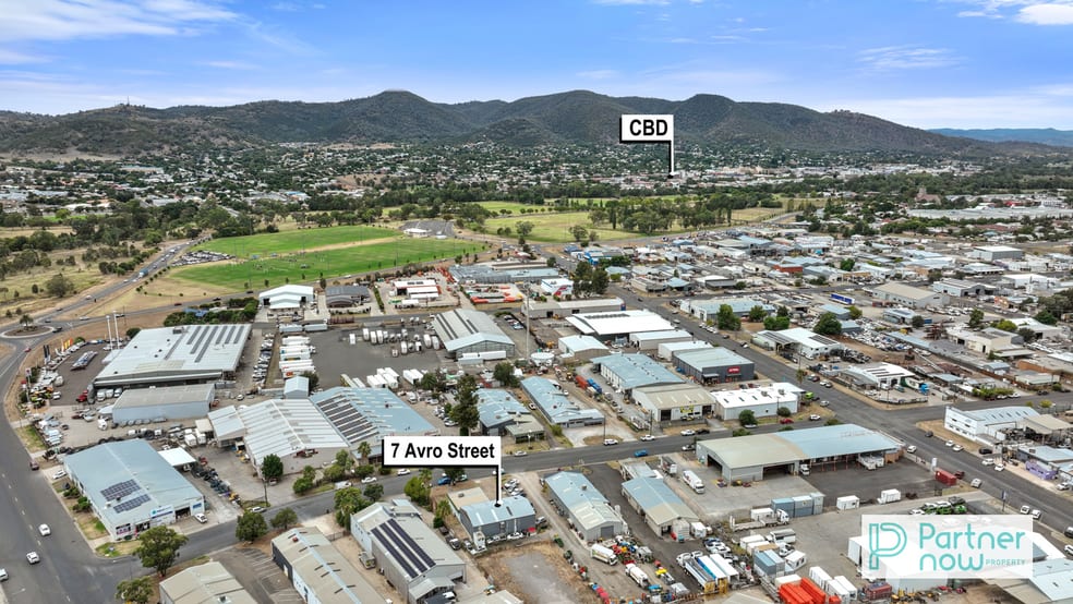 Click to view all images 7 Avro Street Tamworth NSW 2340 - Image 2