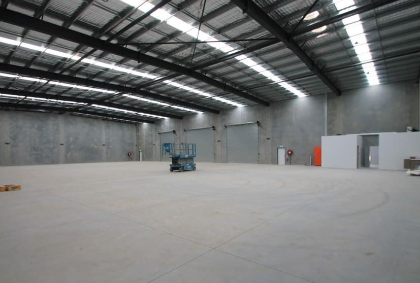 Click to view all images 18 Network Place Richlands QLD 4077 - Image 1