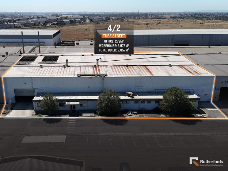 Click to view all images 4/2 Tube Street Sunshine North VIC 3020 - Image 1
