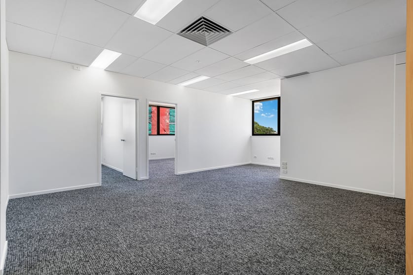 Suite DE/34 High Street Southport QLD 4215 - Image 3