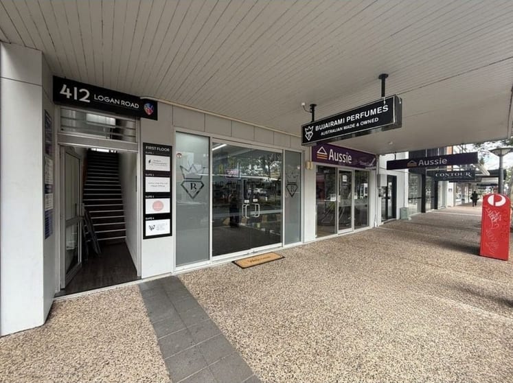 Click to view all images 412 Logan Road Stones Corner QLD 4120 - Image 1