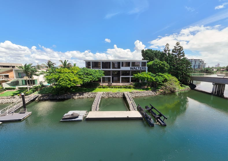Click to view all images 4 Miami Key Broadbeach Waters QLD 4218 - Image 3