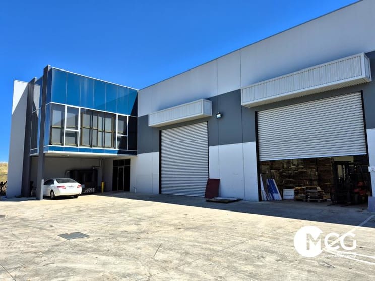 Click to view all images 49A Yellowbox Drive Craigieburn VIC 3064 - Image 1