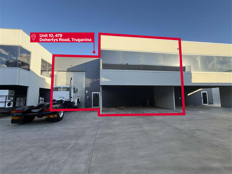Click to view all images Unit 10/479 Dohertys Road Truganina VIC 3029 - Image 1