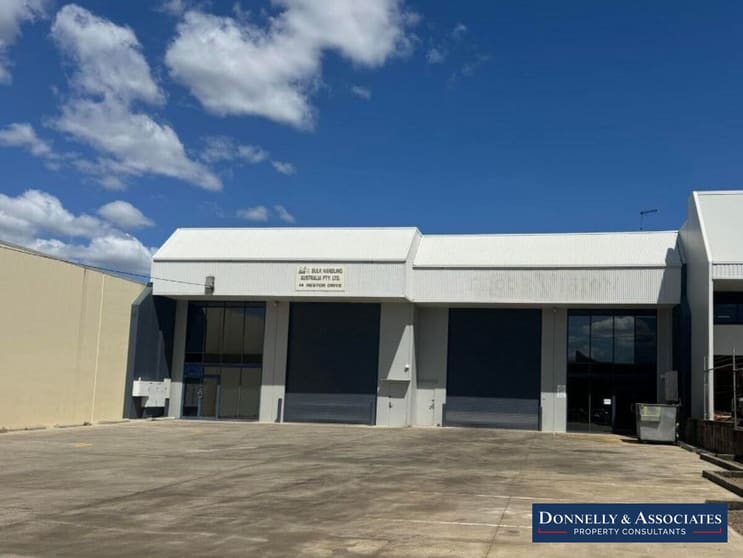 Click to view all images 1/68 - 70 Nestor Drive Meadowbrook QLD 4131 - Image 1