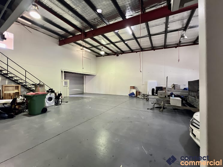 Click to view all images 4/1-5 Pirelli Street Southport QLD 4215 - Image 3