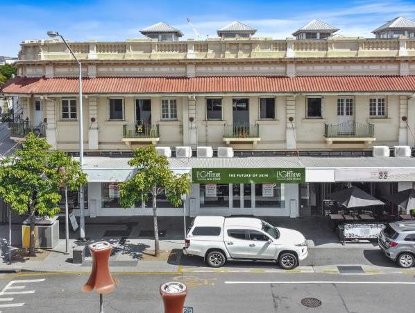 33 Logan Road Woolloongabba QLD 4102 - Image 1
