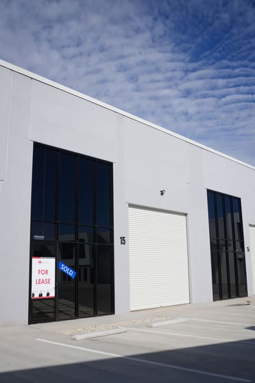 Click to view all images 15/39-41 Tenth St Mildura VIC 3500 - Image 2