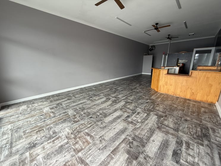 Click to view all images Shop 1 / 4 Kew Road Laurieton NSW 2443 - Image 2