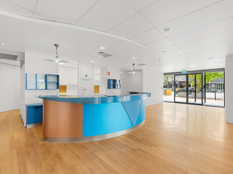 Click to view all images 5/66 Station Road Indooroopilly QLD 4068 - Image 2