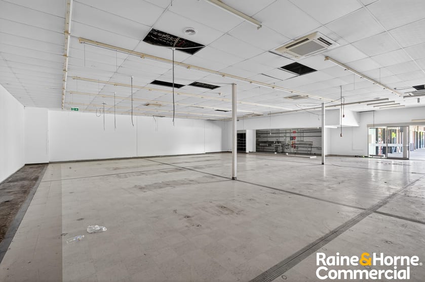 Click to view all images 455 Anzac Avenue Rothwell QLD 4022 - Image 3