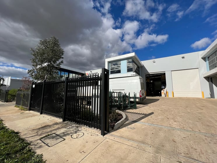 Click to view all images 1/49 Collins Rd Melton VIC 3337 - Image 2