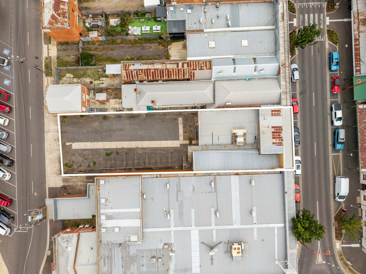 Click to view all images 126-130 High Street Maryborough VIC 3465 - Image 3
