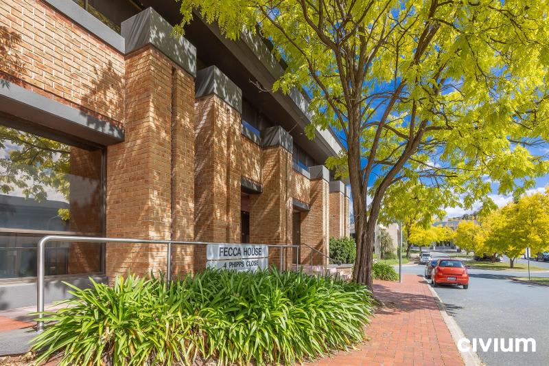 Click to view all images Ground/4 Phipps Close Deakin ACT 2600 - Image 2