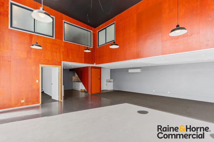 Click to view all images Unit 3/160 Bungana Way Cambridge TAS 7170 - Image 3