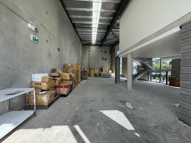 Click to view all images Unit 40/21 Marigold Street Revesby NSW 2212 - Image 2