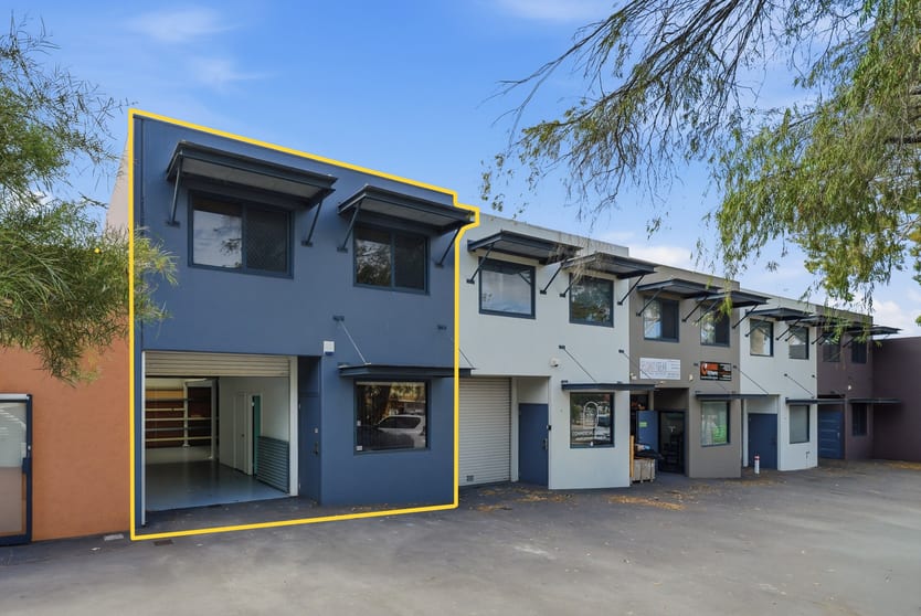 Click to view all images Unit 2/178 Planet Street Carlisle WA 6101 - Image 1