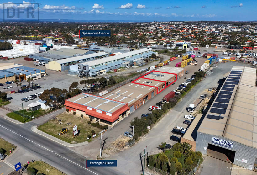 Click to view all images 5/177 Barrington Street Bibra Lake WA 6163 - Image 3