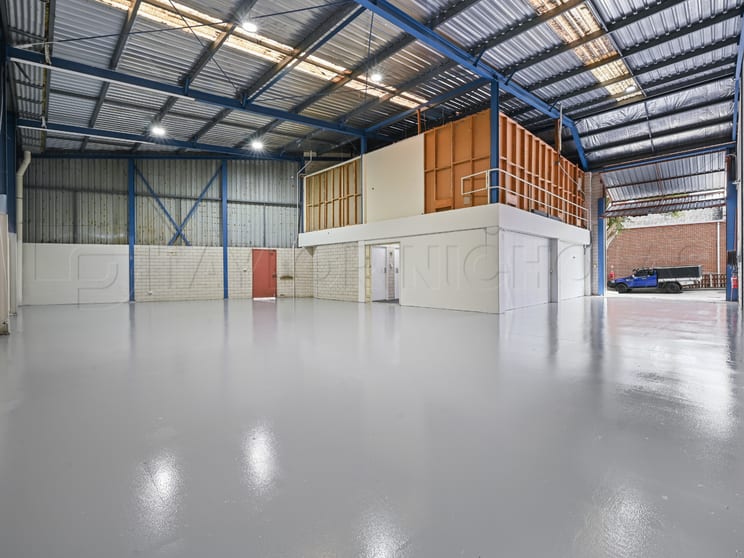 Click to view all images 4/21 Chester Street Annandale NSW 2038 - Image 2