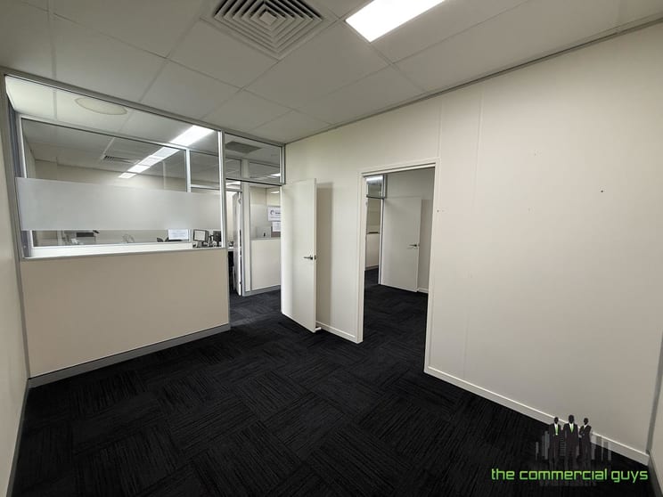 Click to view all images S1.8/420 Deception Bay Rd Deception Bay QLD 4508 - Image 3