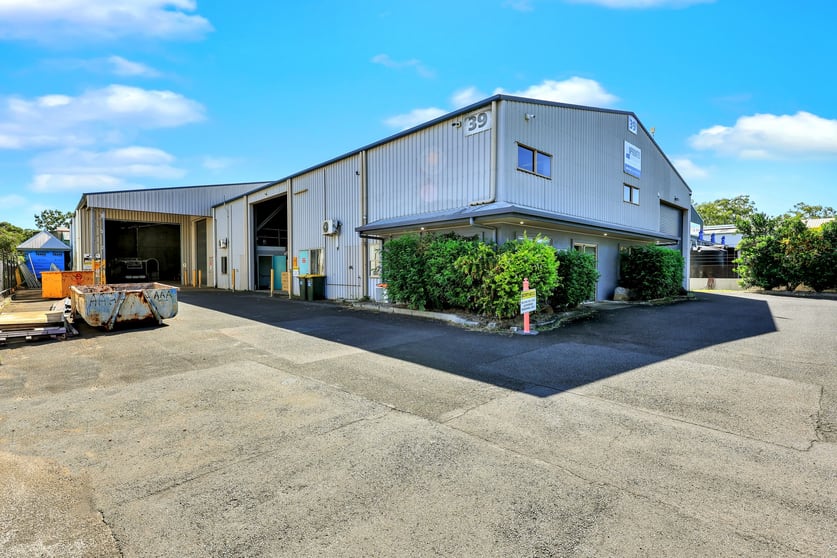 Click to view all images 39 Steptoe Street Bundaberg East QLD 4670 - Image 1