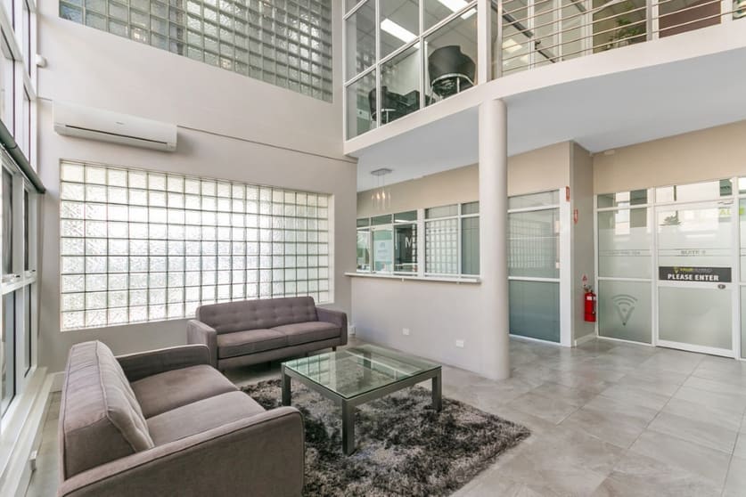 Click to view all images 4B/16 Kearns Crescent Ardross WA 6153 - Image 2