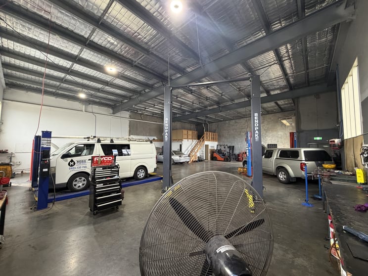 Click to view all images 1/1 Glenville Drive Melton VIC 3337 - Image 2