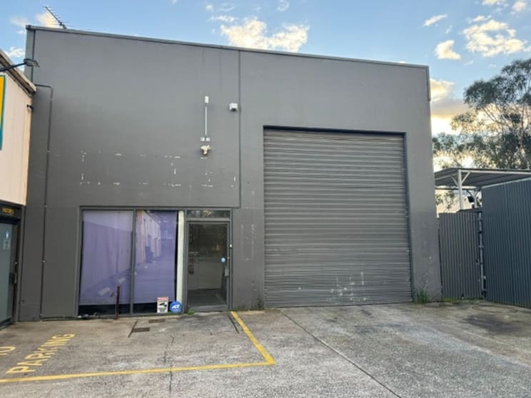Click to view all images Warehouse 3/12 Jesmond Rd Croydon VIC 3136 - Image 1
