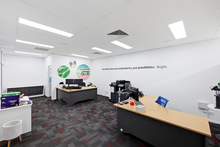 Click to view all images 15/2 Executive Drive Burleigh Heads QLD 4220 - Image 3