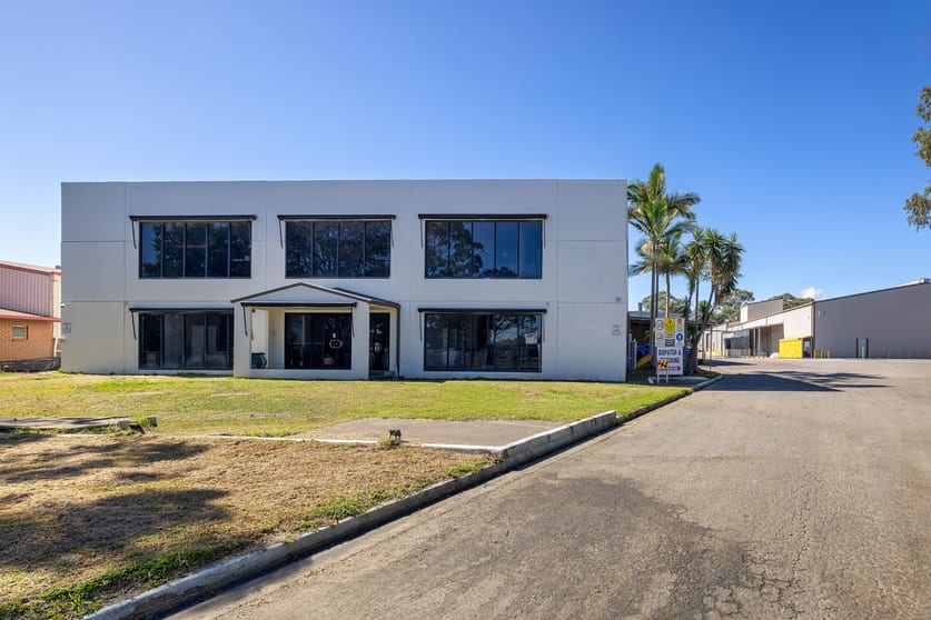 Click to view all images 77 Racecourse Road Rutherford NSW 2320 - Image 3
