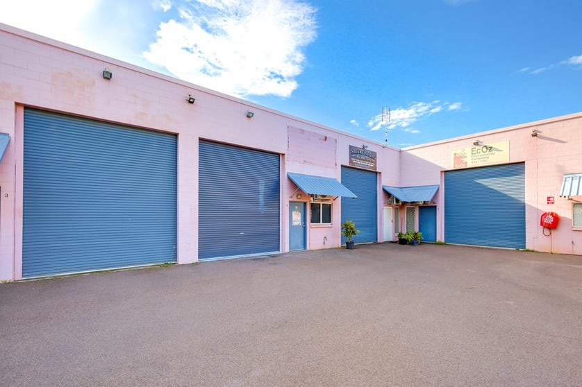 Click to view all images 4/7 Caryota Court Coconut Grove NT 0810 - Image 2